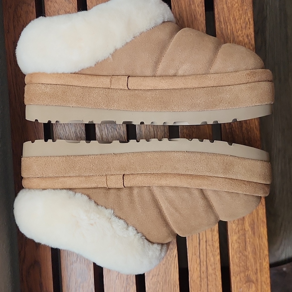 UGG Tazzlita Slippers - Picture 3 of 7
